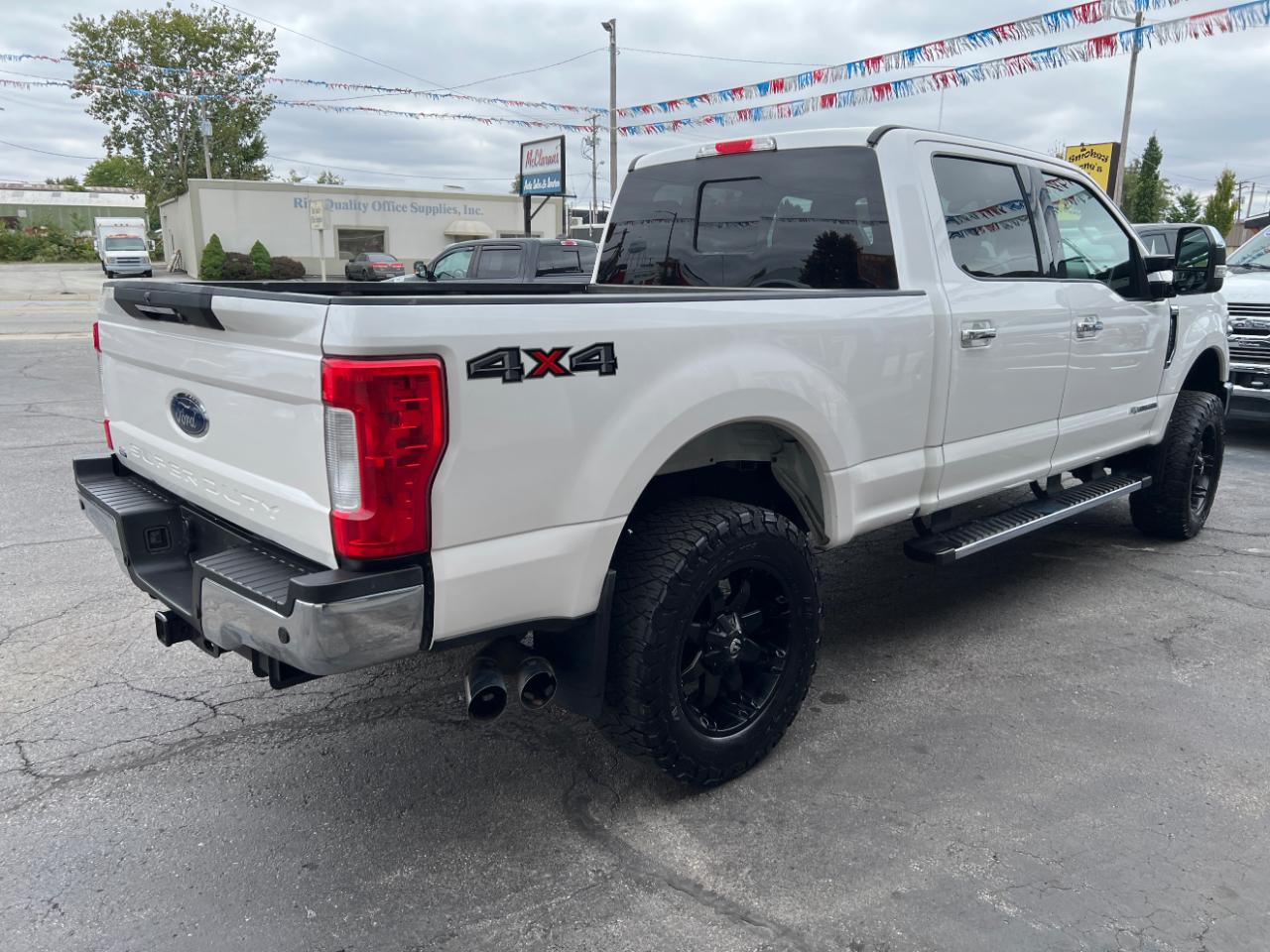 Ford F-250 SD Lariat Crew Cab 4WD 2018