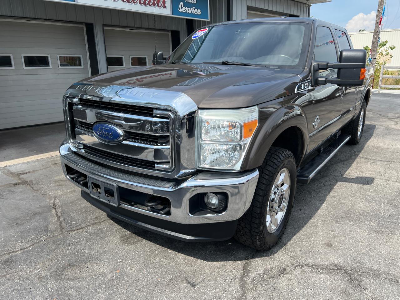 Ford F-250 SD Lariat Crew Cab 4WD 2015