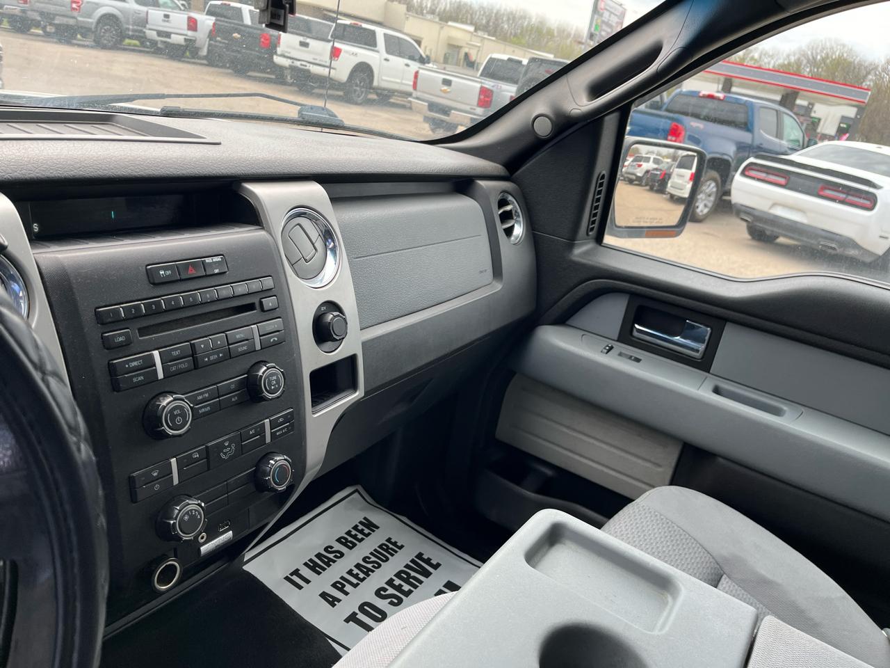Ford F-150 4WD SuperCrew 157" XLT 2012