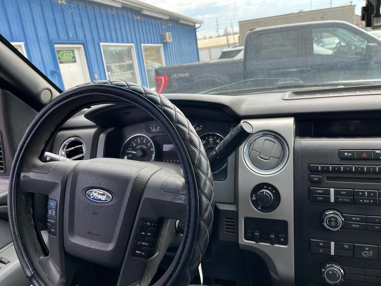 Ford F-150 4WD SuperCrew 157" XLT 2012