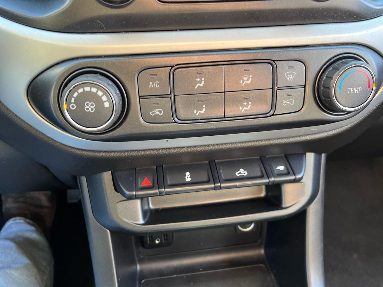 Chevrolet Colorado 4WD Crew Cab 140.5" LT 2019