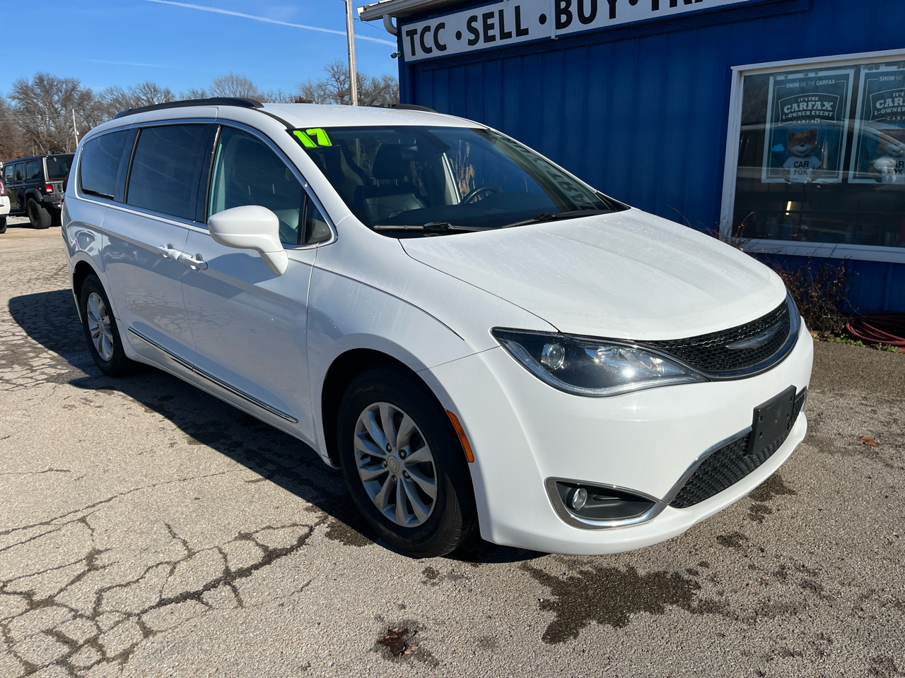 Chrysler Pacifica Touring-L FWD 2017