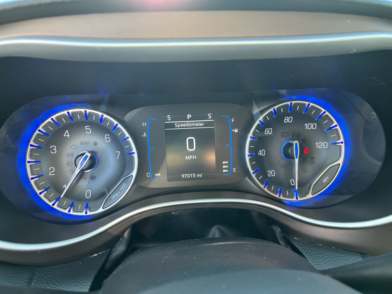 Chrysler Pacifica Touring-L FWD 2017