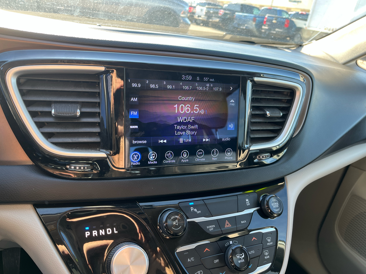 Chrysler Pacifica Touring-L FWD 2017