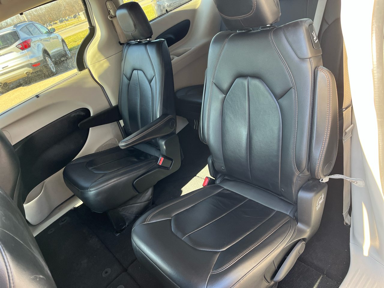 Chrysler Pacifica Touring-L FWD 2017