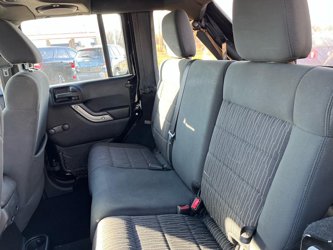 Jeep Wrangler Unlimited 4WD 4dr Sport 2012