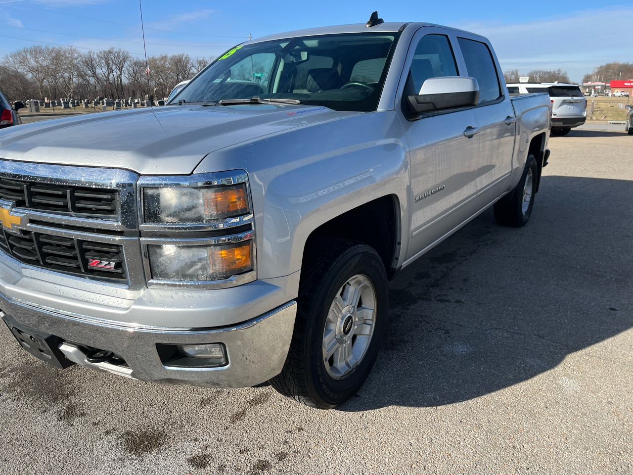 Chevrolet Silverado 1500 4WD Crew Cab 143.5" LT w/2LT 2015