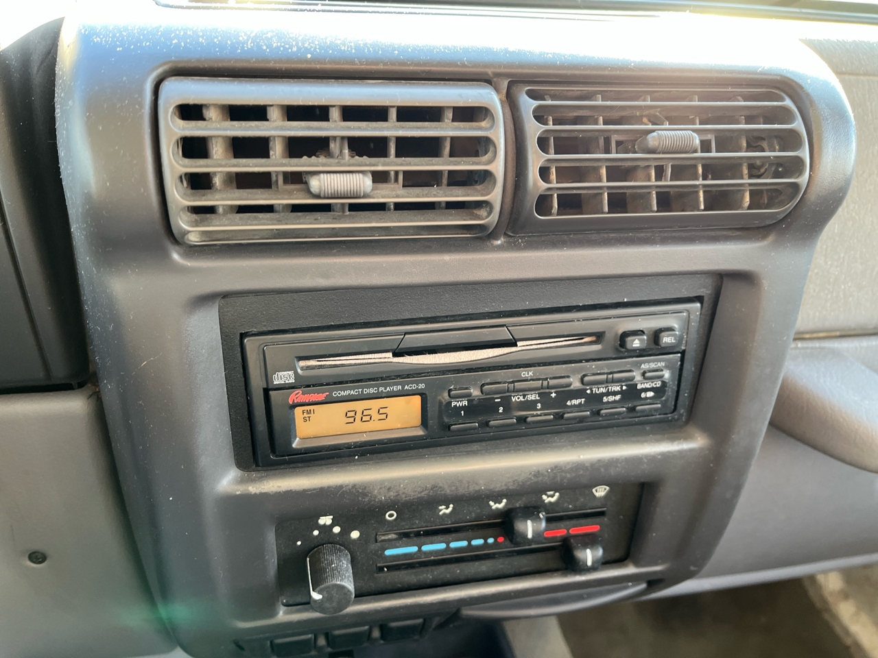 Jeep Wrangler 2dr SE 1997