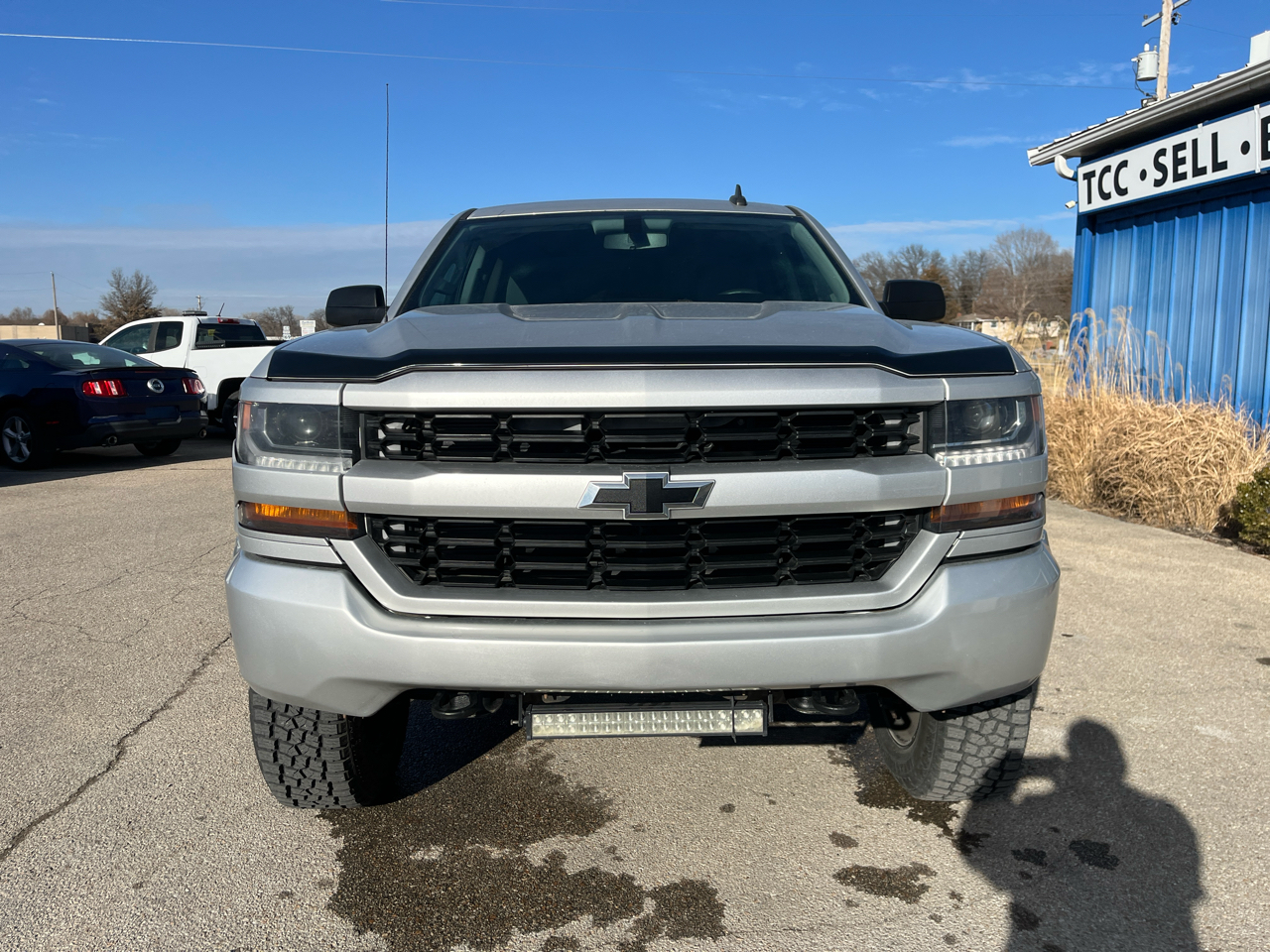 Chevrolet Silverado 1500 4WD Double Cab 143.5" Custom 2017
