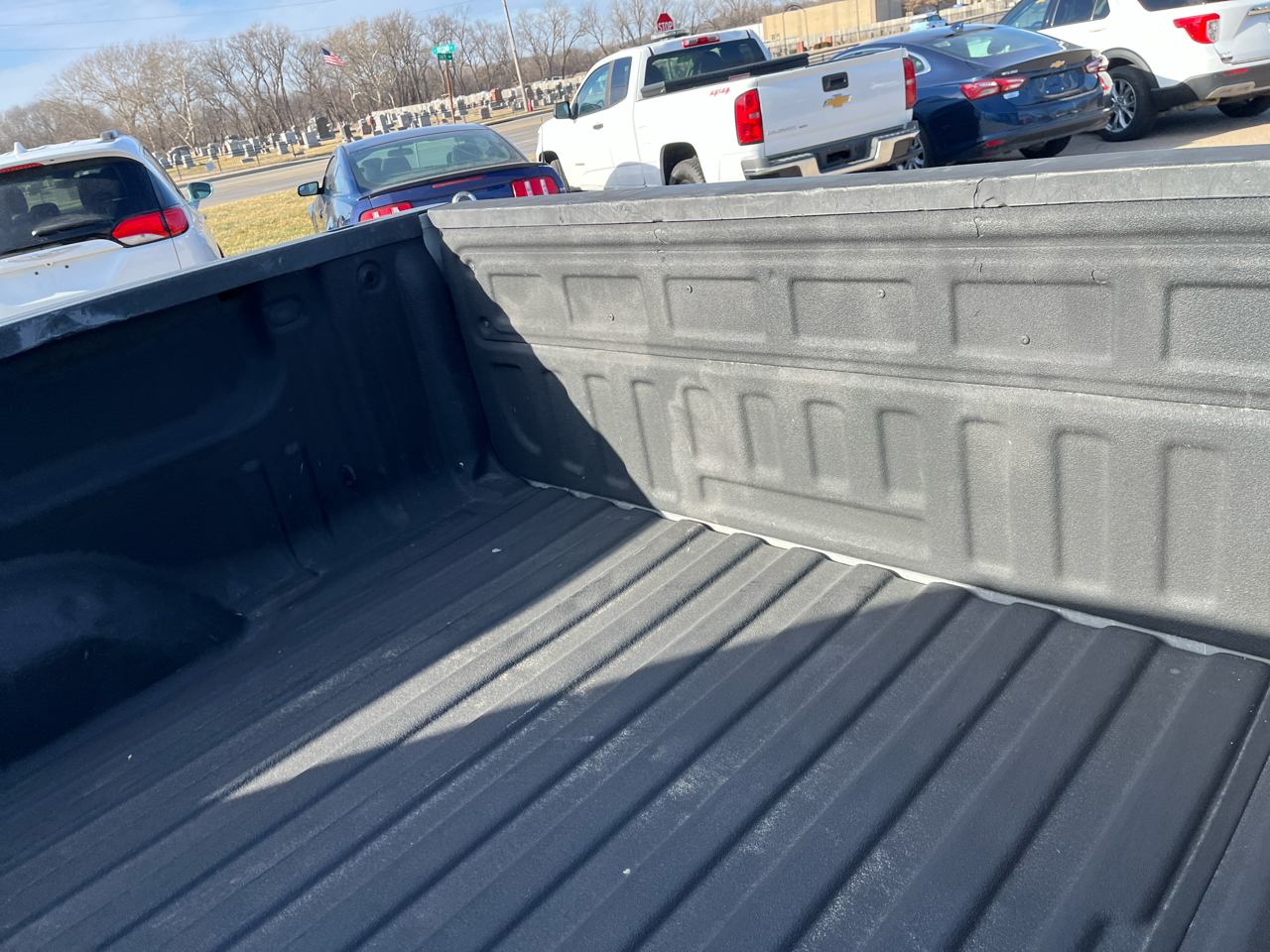 Chevrolet Silverado 1500 4WD Double Cab 143.5" Custom 2017