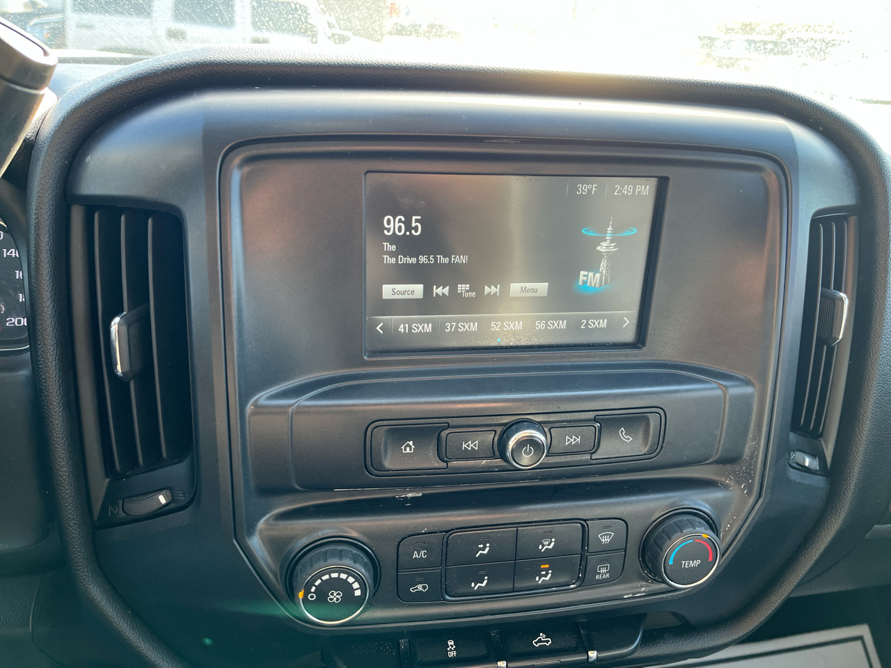 Chevrolet Silverado 1500 4WD Double Cab 143.5" Custom 2017