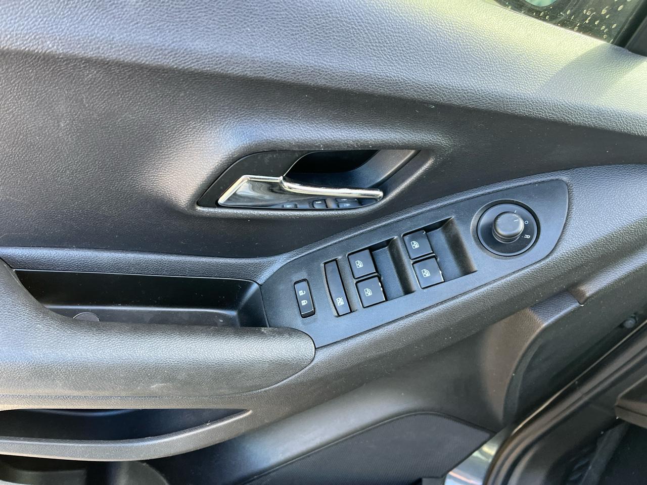 Chevrolet Trax FWD 4dr LS 2020