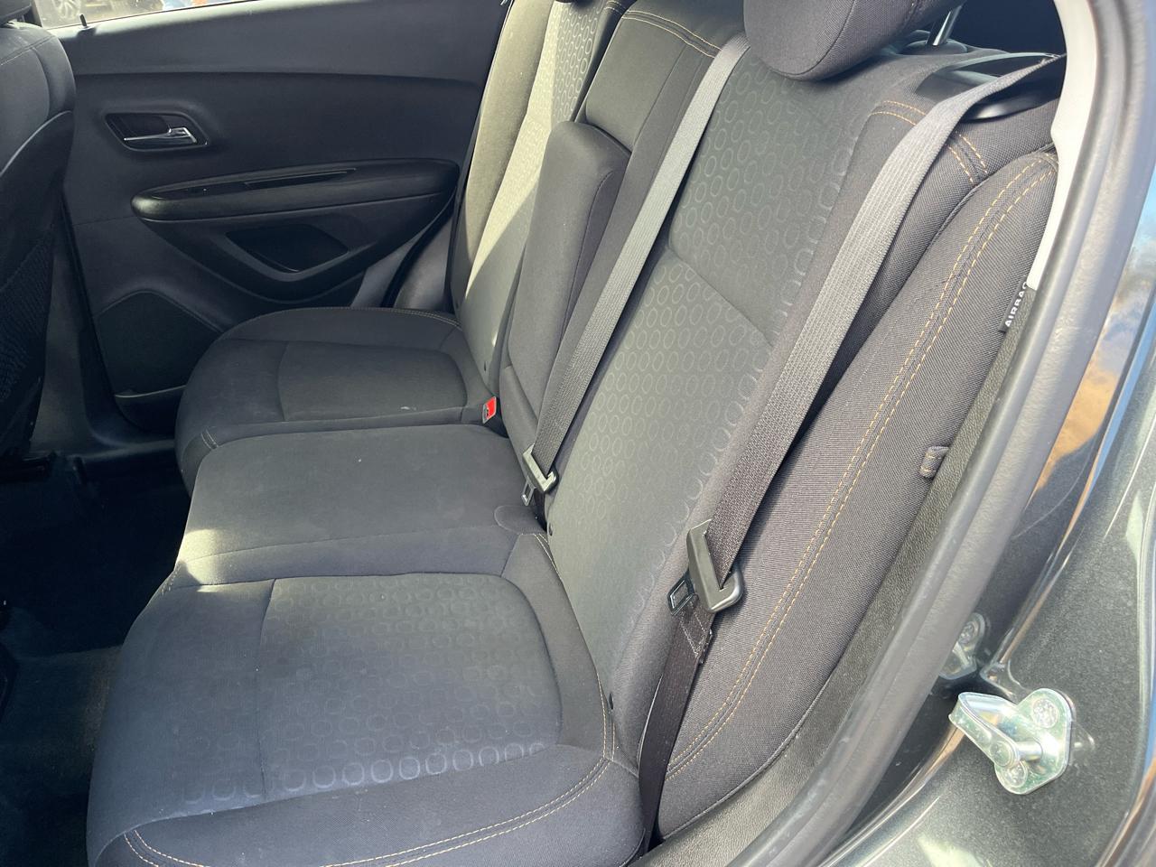 Chevrolet Trax FWD 4dr LS 2020