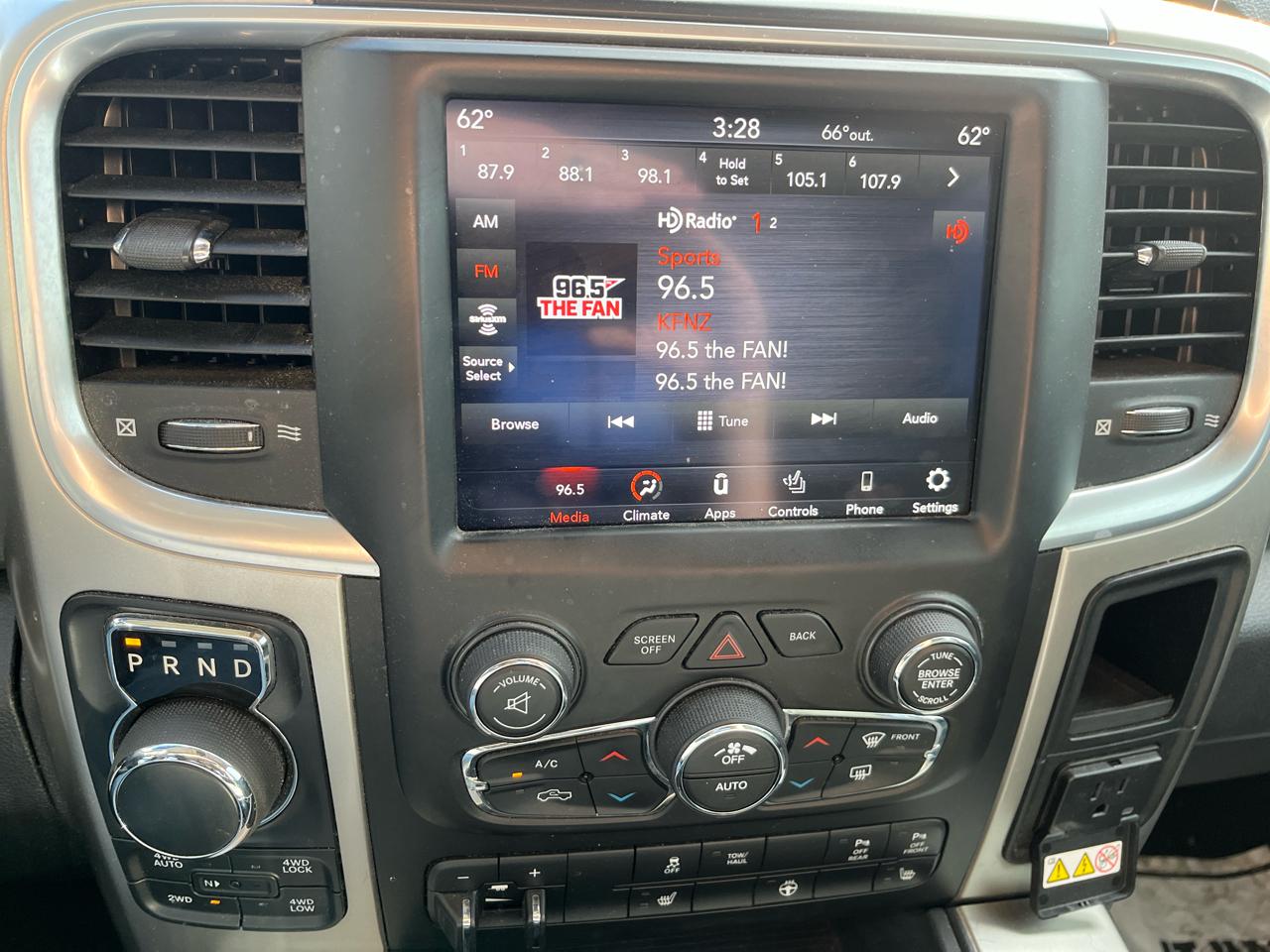 RAM 1500 Big Horn 4x4 Crew Cab 5'7" Box 2018