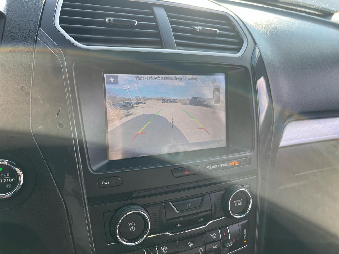 Ford Explorer XLT 4WD 2017