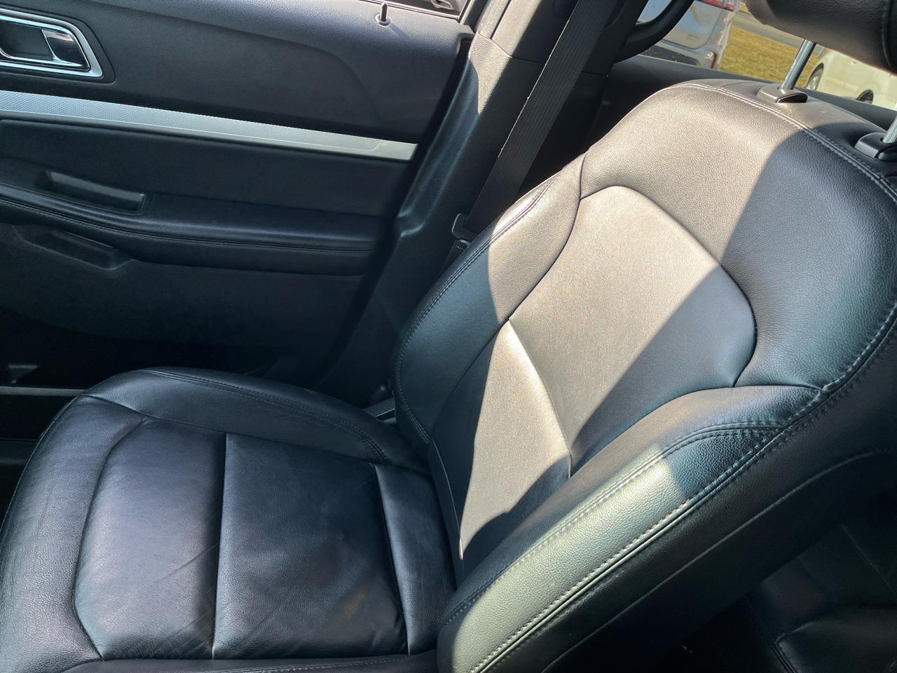 Ford Explorer XLT 4WD 2017