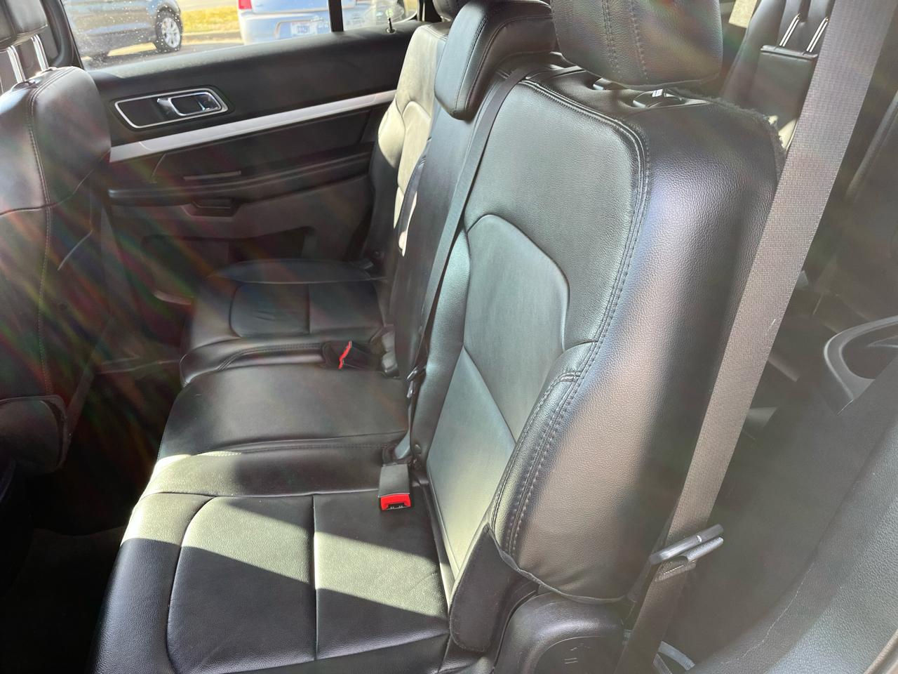 Ford Explorer XLT 4WD 2017