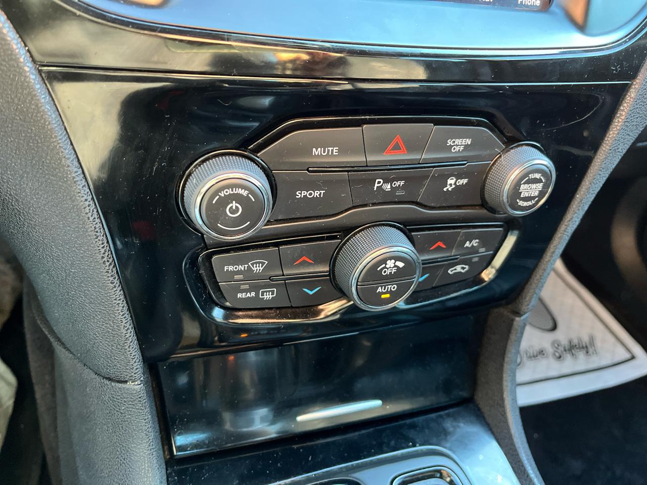 Chrysler 300 300S AWD 2017