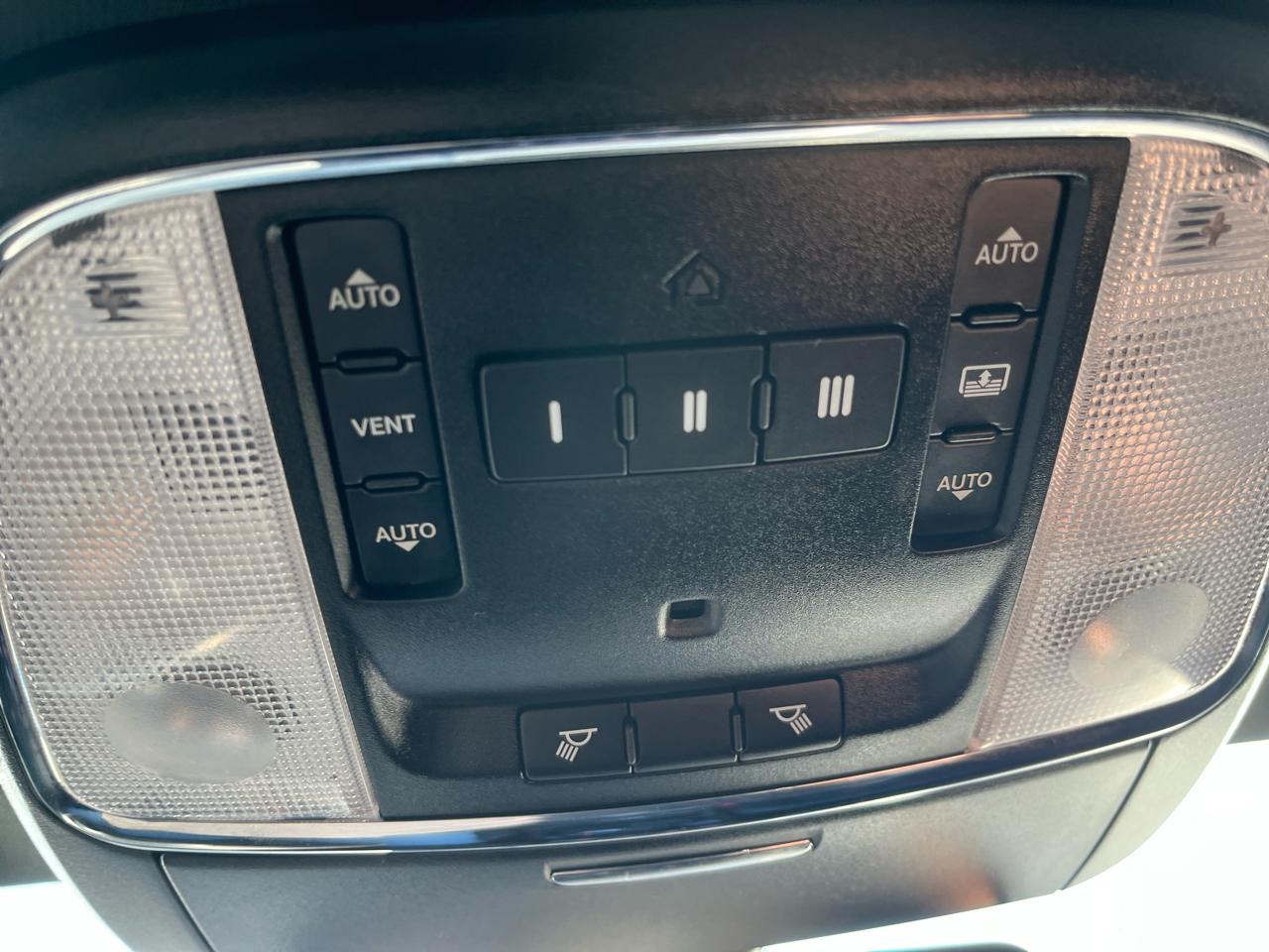 Chrysler 300 300S AWD 2017