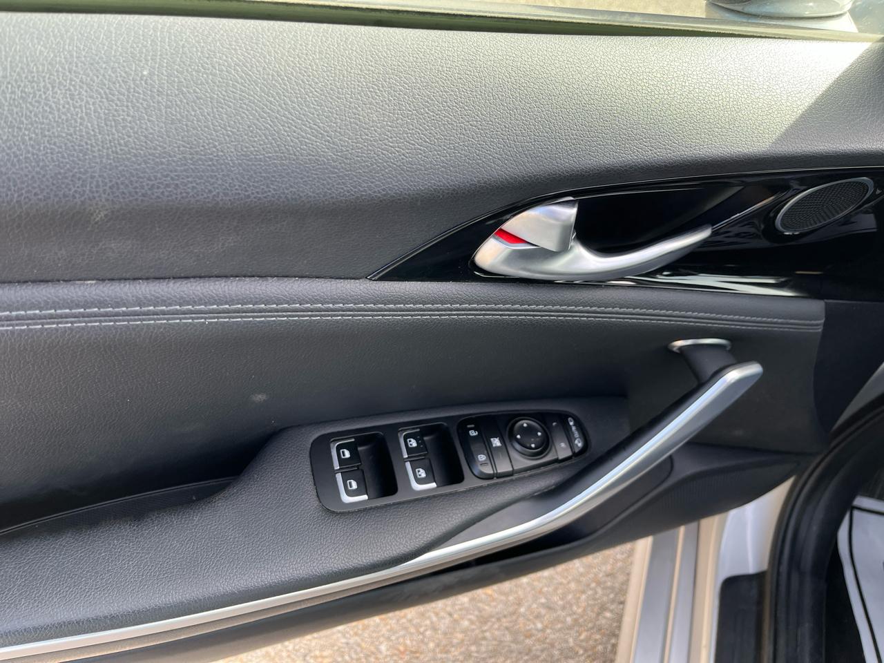 Kia Stinger Base AWD 2018