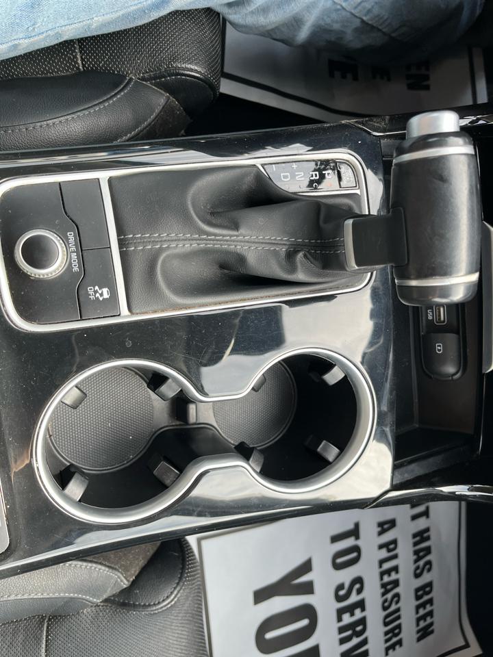 Kia Stinger Base AWD 2018