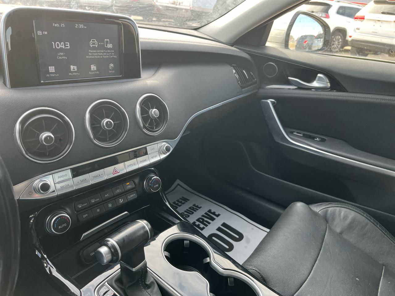 Kia Stinger Base AWD 2018