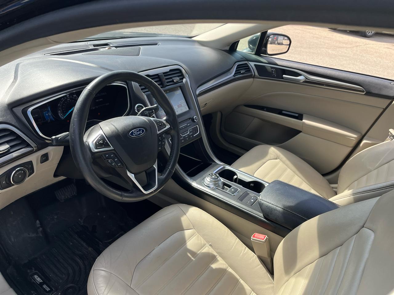 Ford Fusion SE FWD 2017