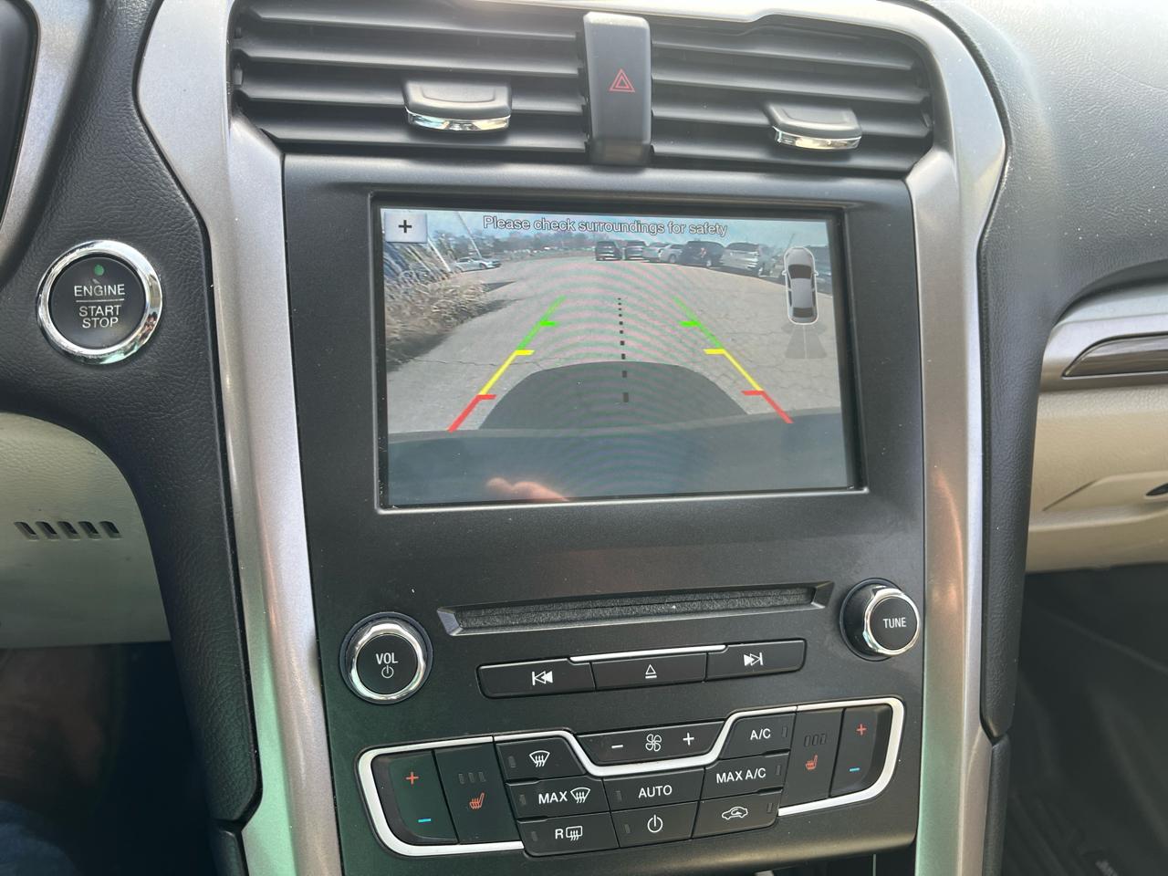 Ford Fusion SE FWD 2017