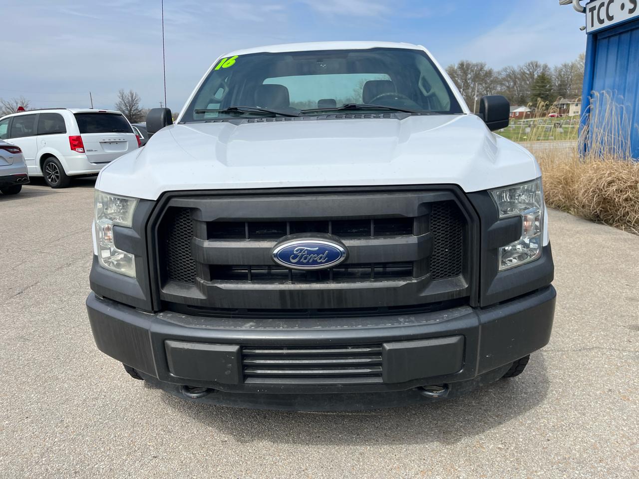 Ford F-150 4WD SuperCab 145" XLT 2016