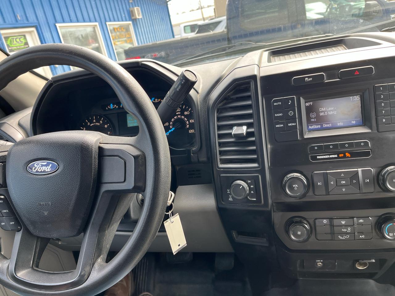 Ford F-150 4WD SuperCab 145" XLT 2016