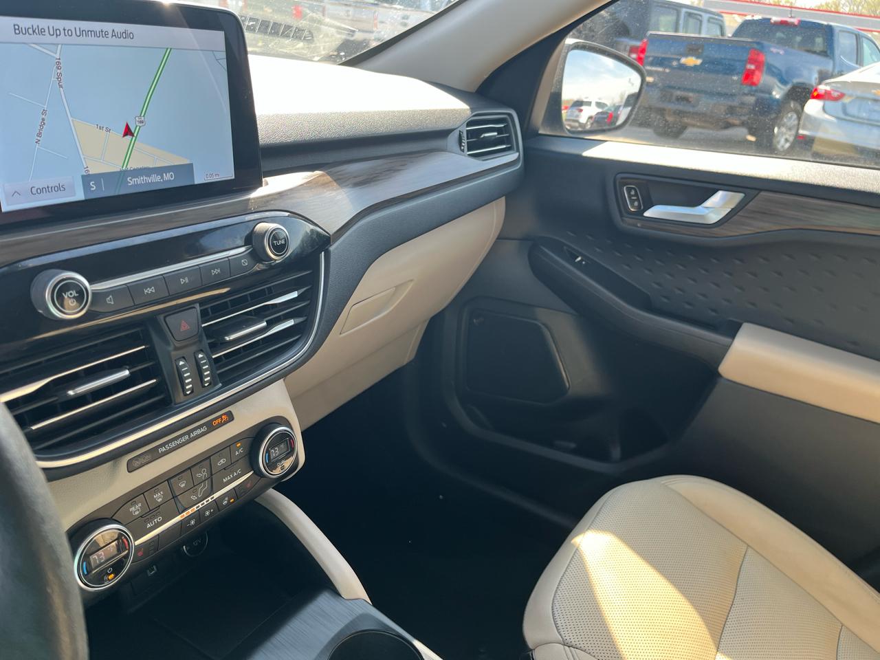 Ford Escape Titanium AWD 2020