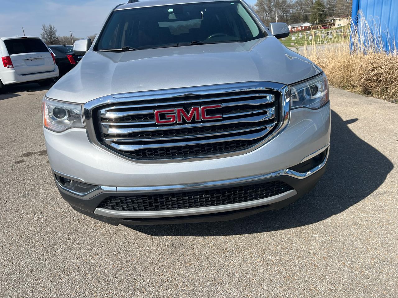GMC Acadia FWD 4dr SLE w/SLE-2 2017