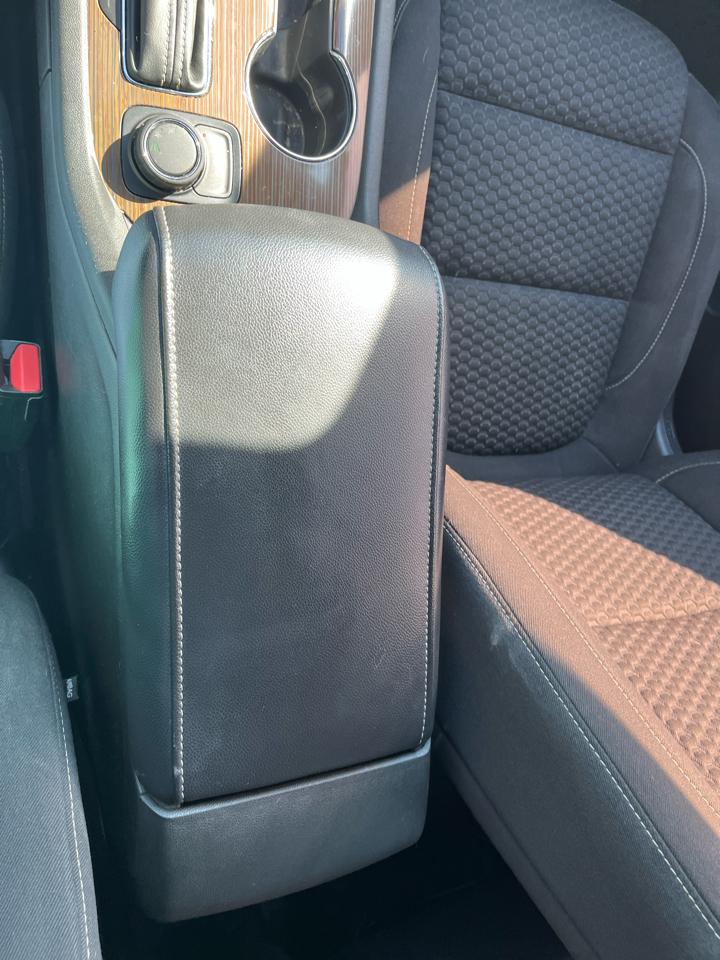 GMC Acadia FWD 4dr SLE w/SLE-2 2017