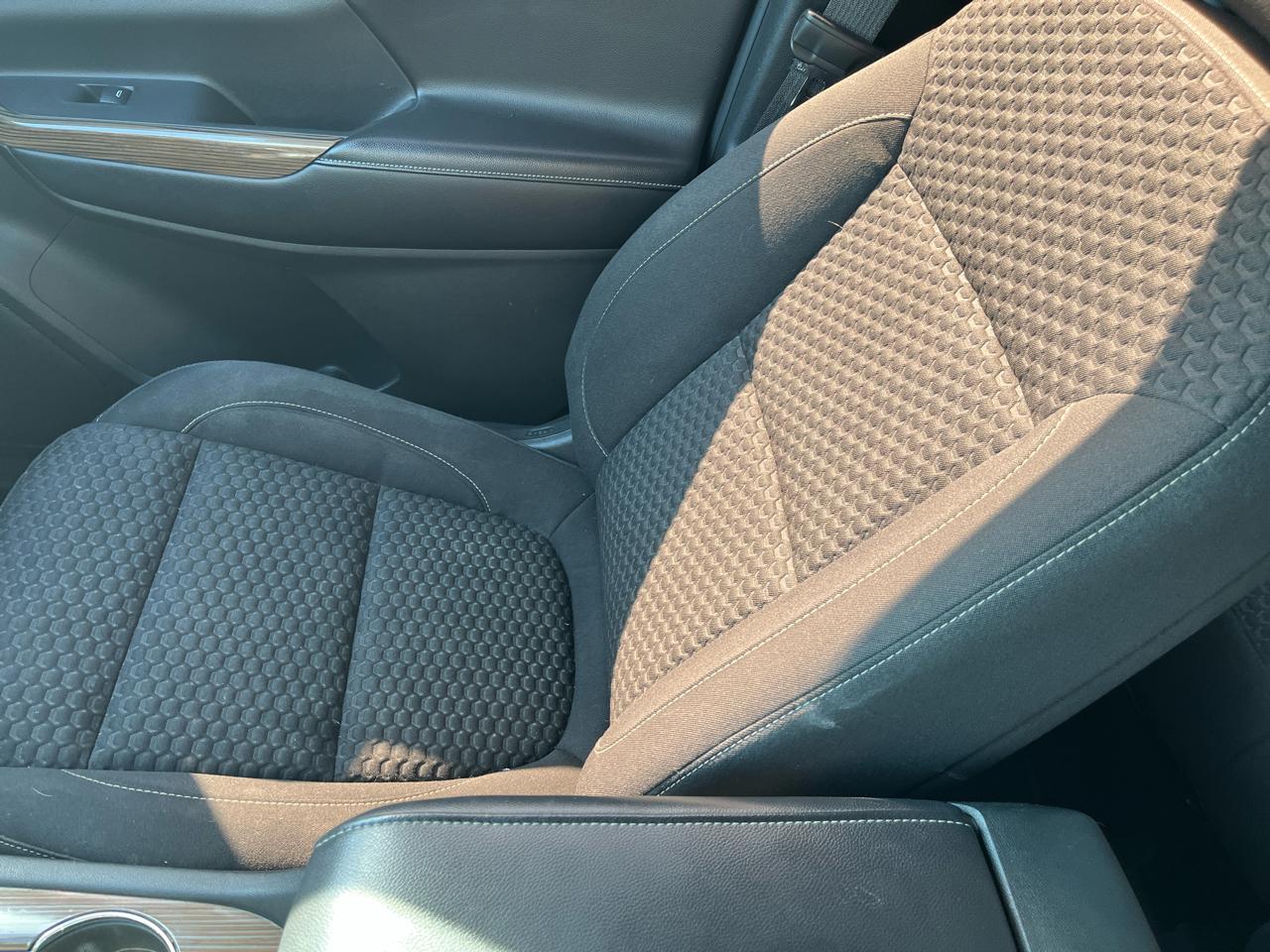 GMC Acadia FWD 4dr SLE w/SLE-2 2017