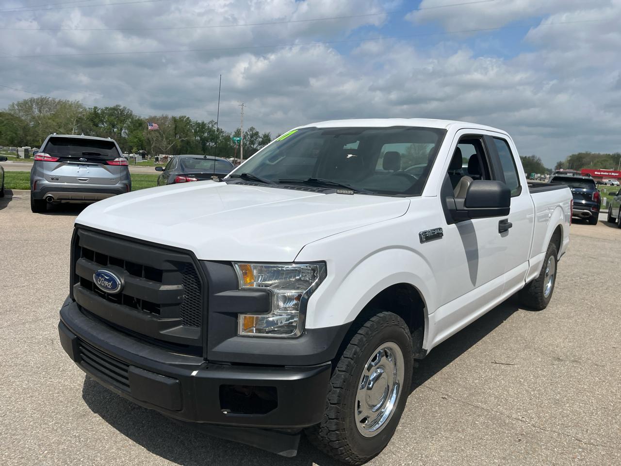 Ford F-150 XLT 2WD SuperCab 6.5' Box 2017
