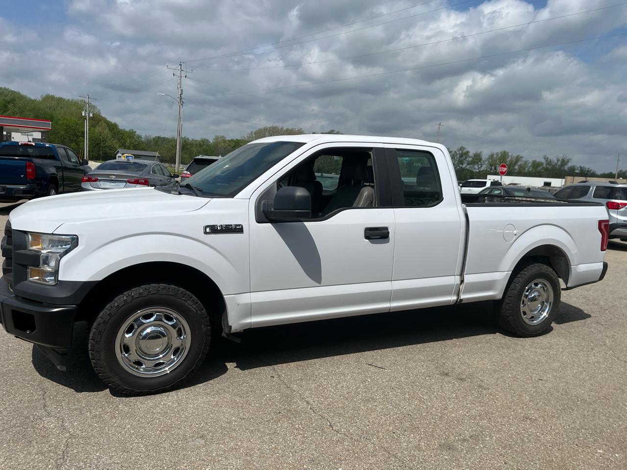 Ford F-150 XLT 2WD SuperCab 6.5' Box 2017