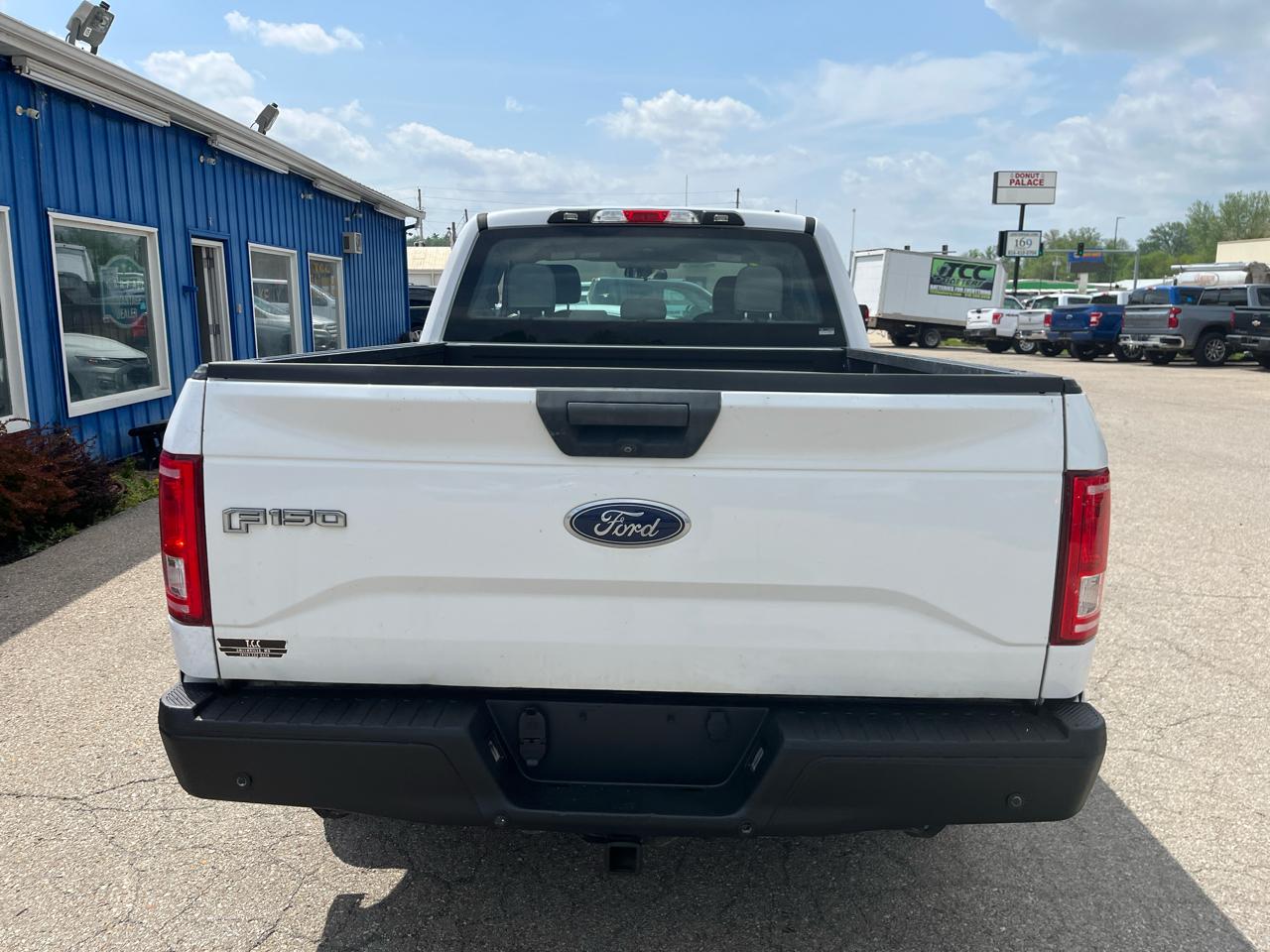 Ford F-150 XLT 2WD SuperCab 6.5' Box 2017