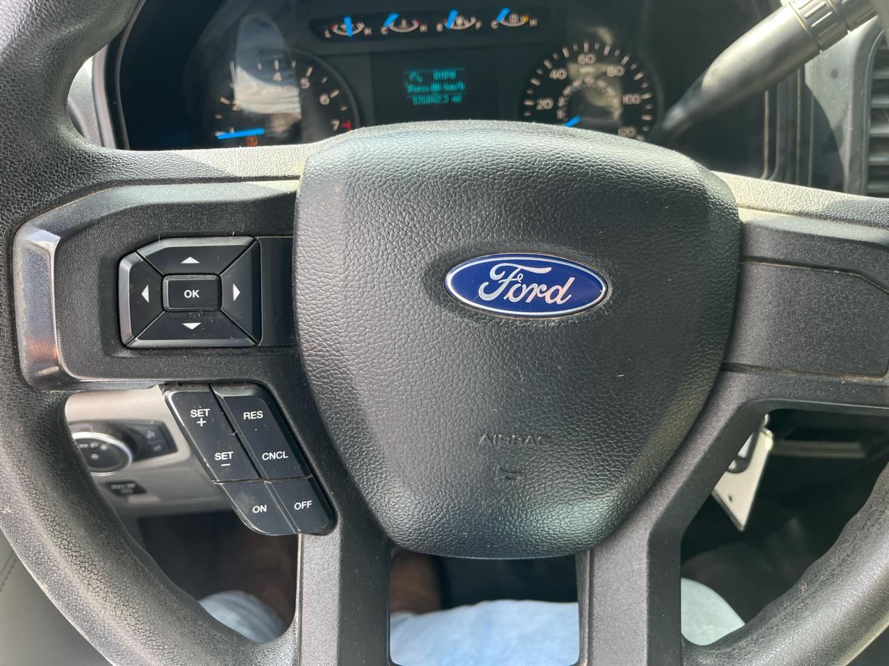 Ford F-150 XLT 2WD SuperCab 6.5' Box 2017