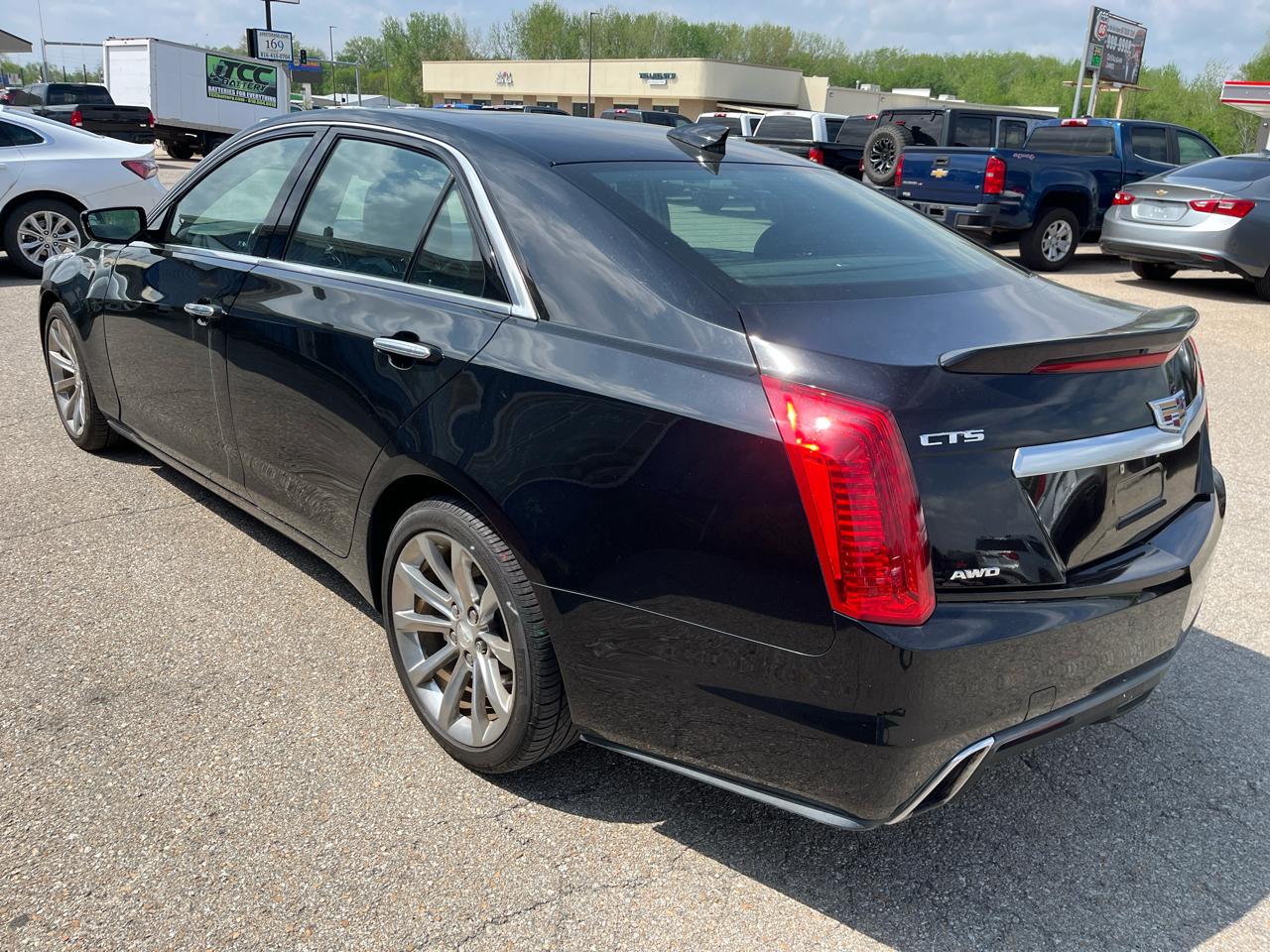 Cadillac CTS Sedan 4dr Sdn 3.6L Luxury AWD 2018
