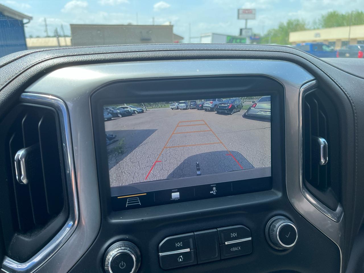 Chevrolet Silverado 1500 4WD Crew Cab 147" LT 2019