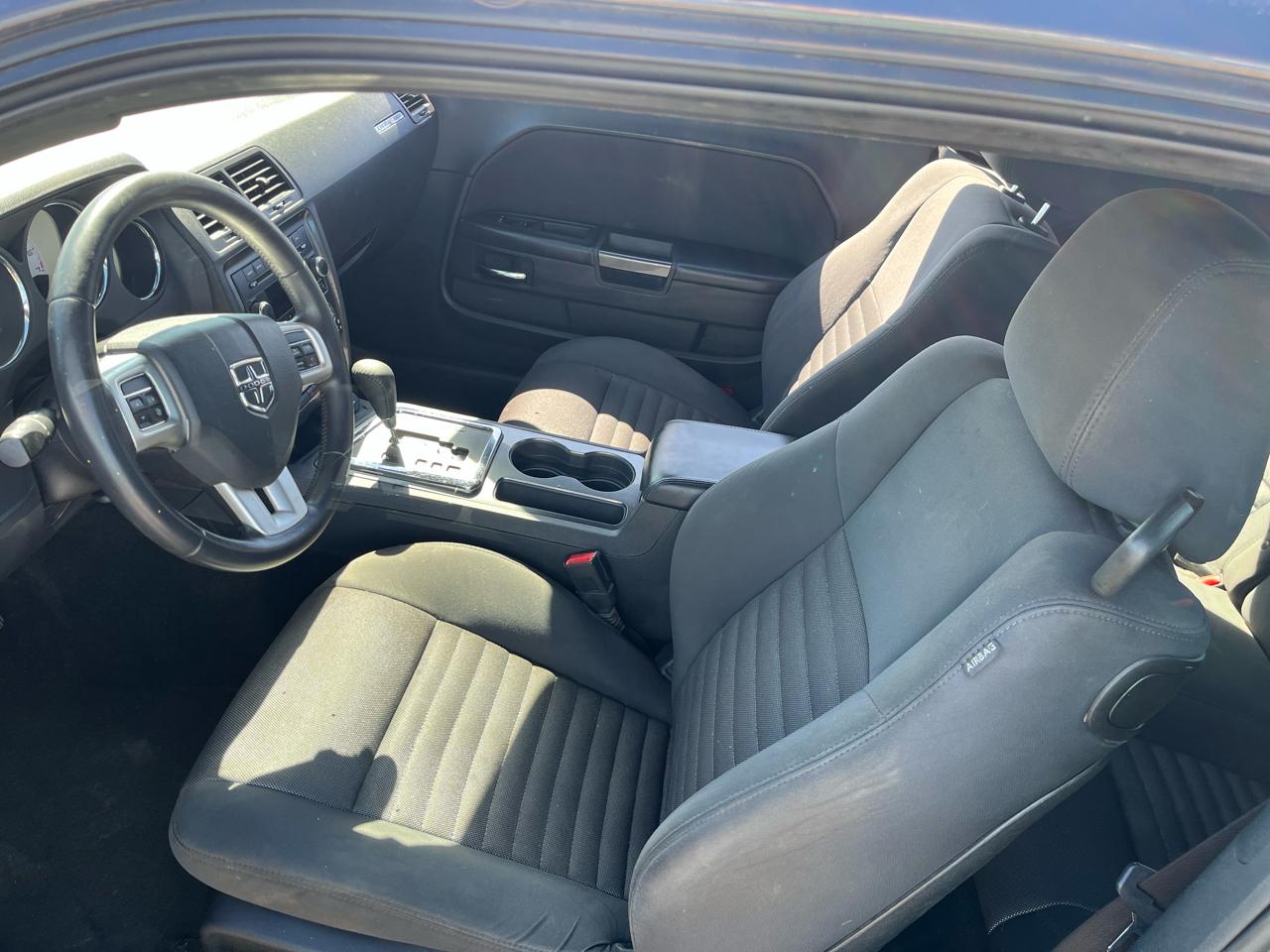 Dodge Challenger 2dr Cpe SXT 2014