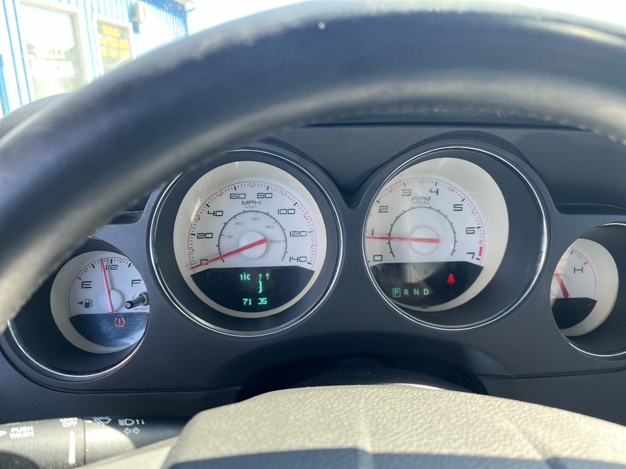 Dodge Challenger 2dr Cpe SXT 2014