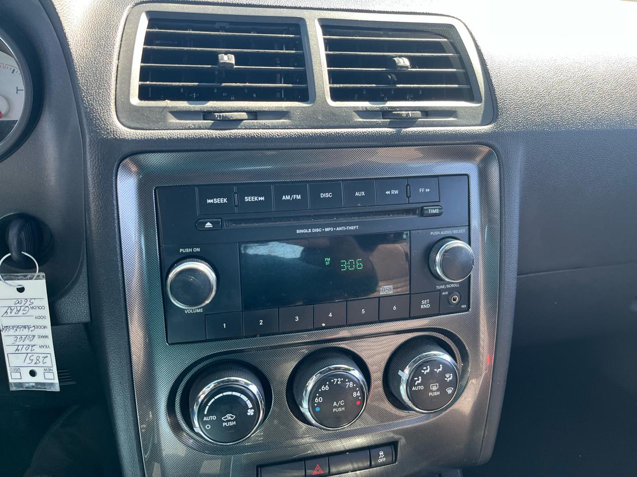 Dodge Challenger 2dr Cpe SXT 2014