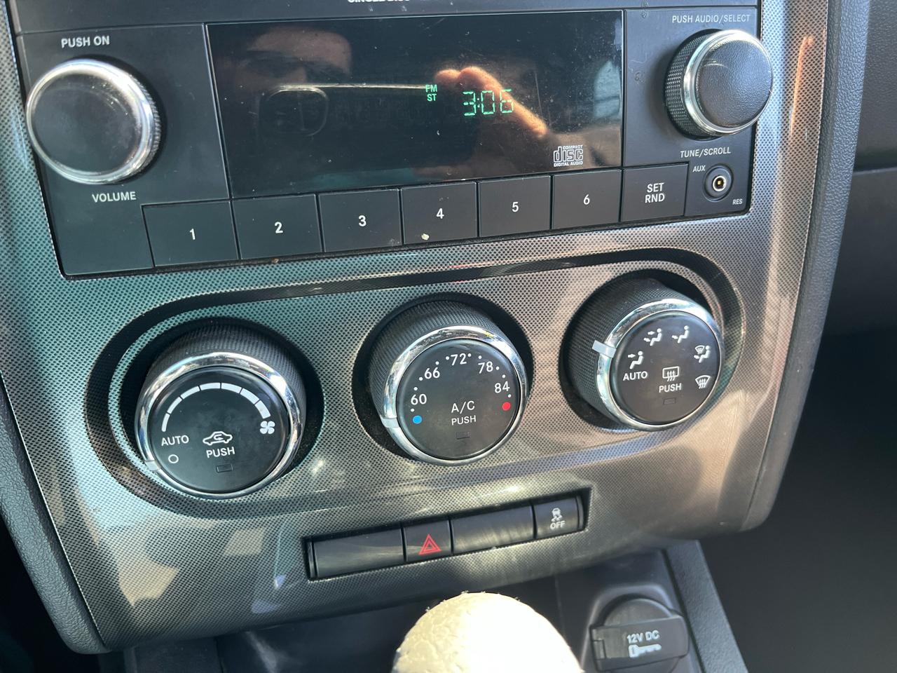 Dodge Challenger 2dr Cpe SXT 2014