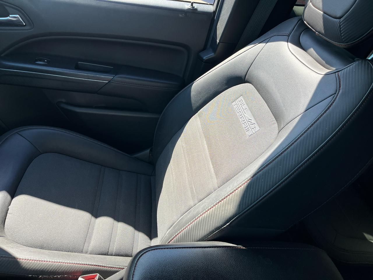 GMC Canyon 4WD Ext Cab 128.3" SLE 2015