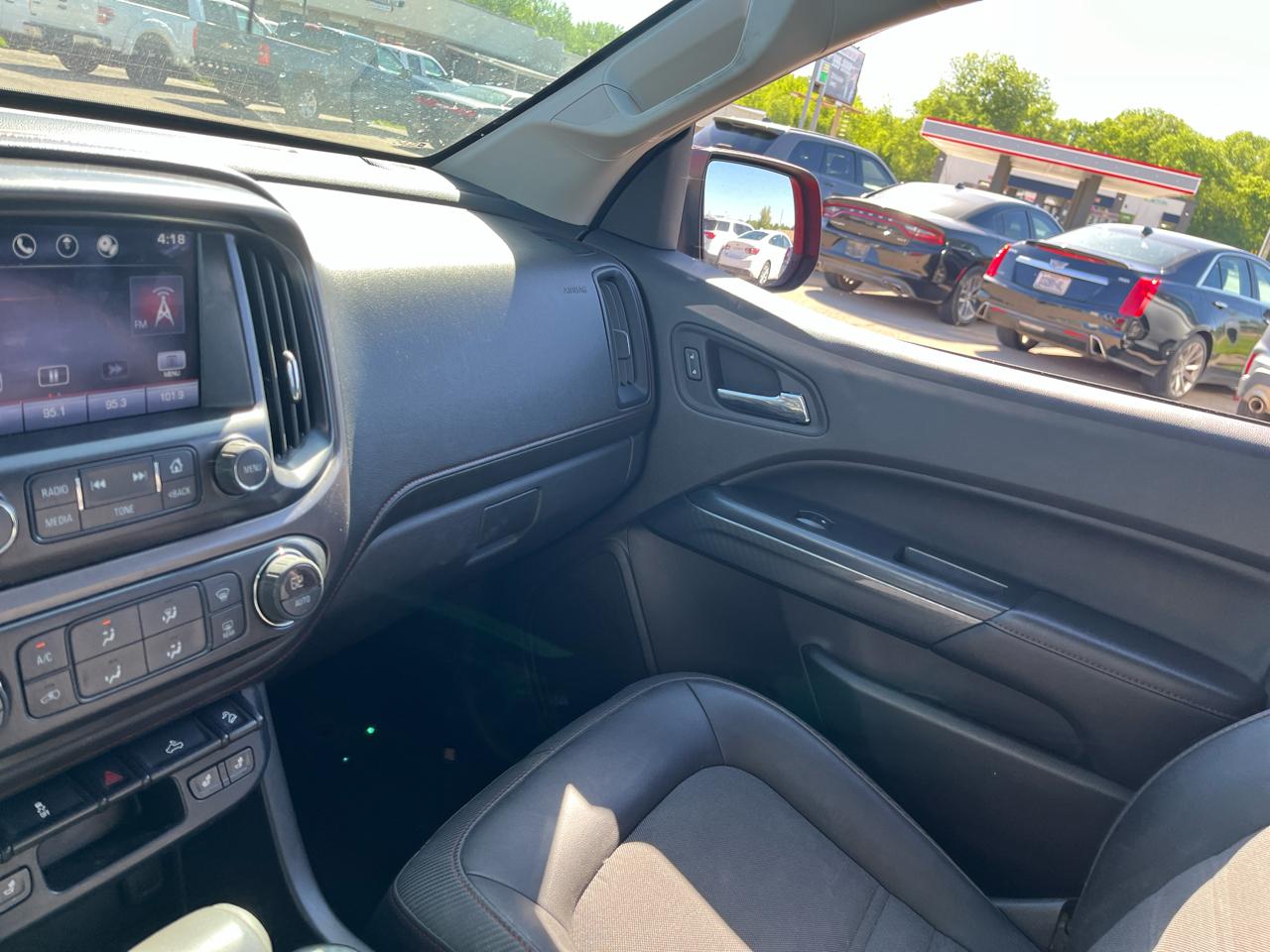 GMC Canyon 4WD Ext Cab 128.3" SLE 2015