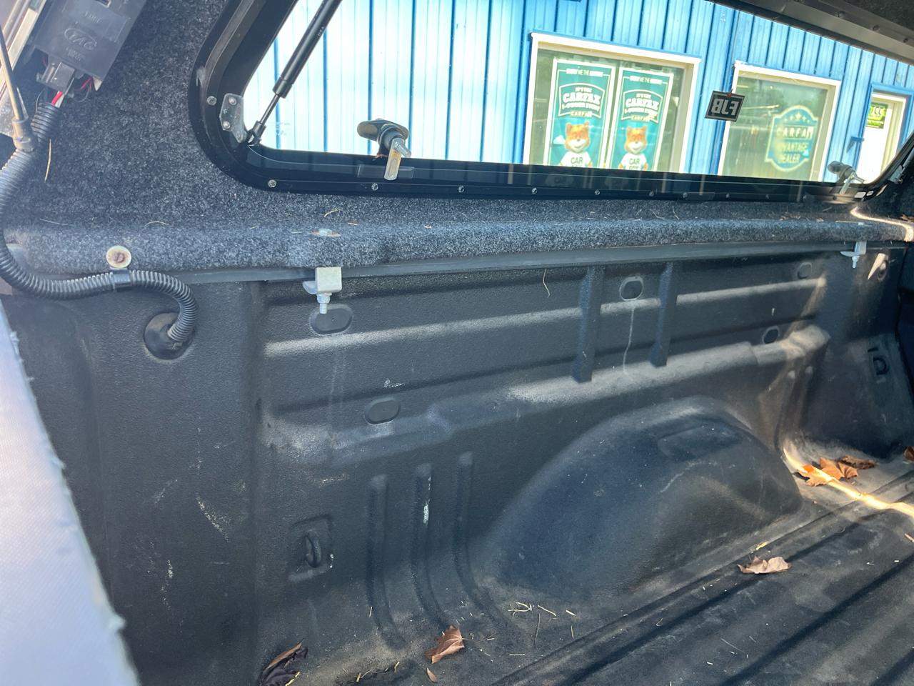 GMC Canyon 4WD Ext Cab 128.3" SLE 2015