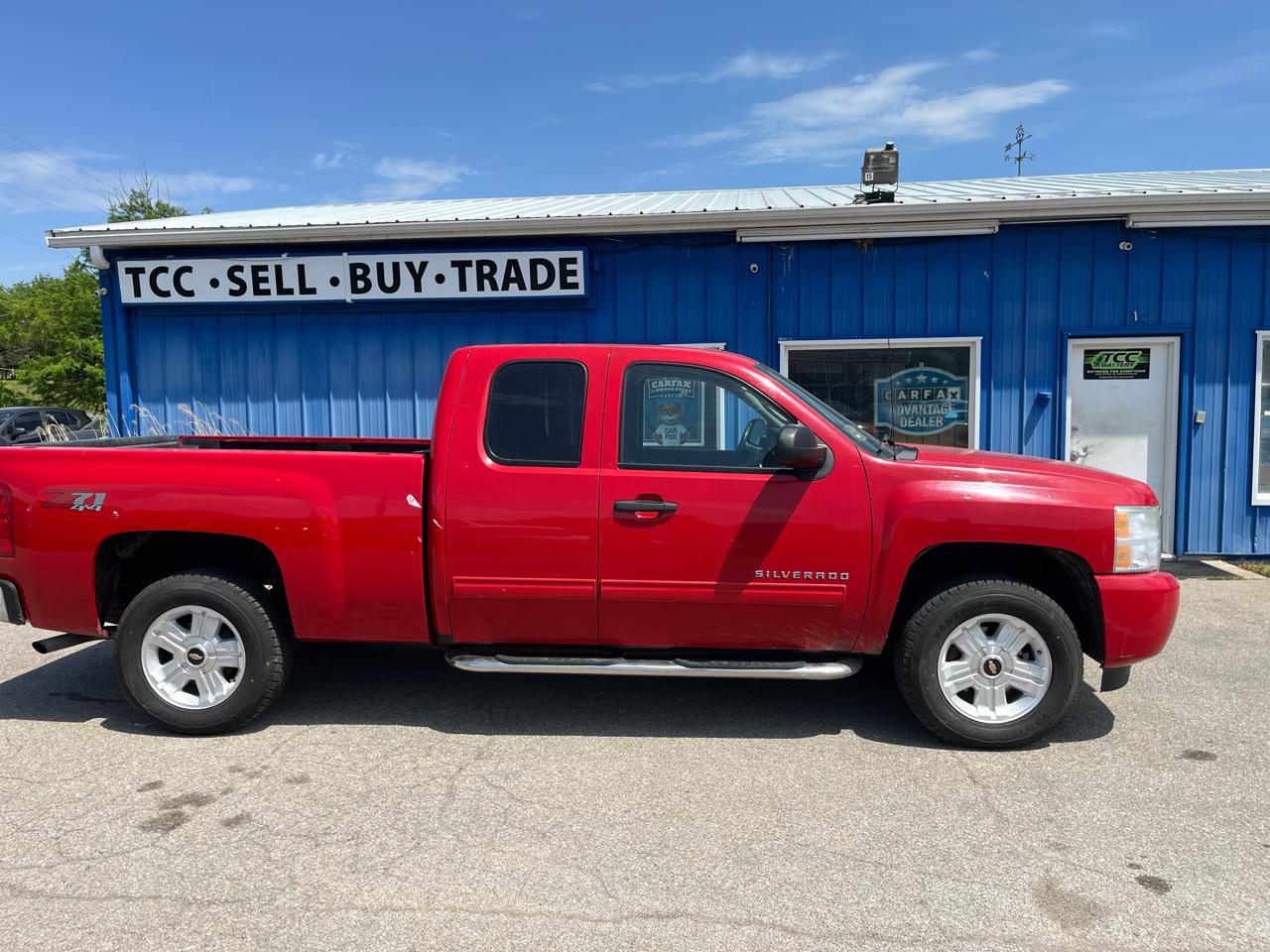 Chevrolet Silverado 1500 4WD Ext Cab 143.5" LT 2010