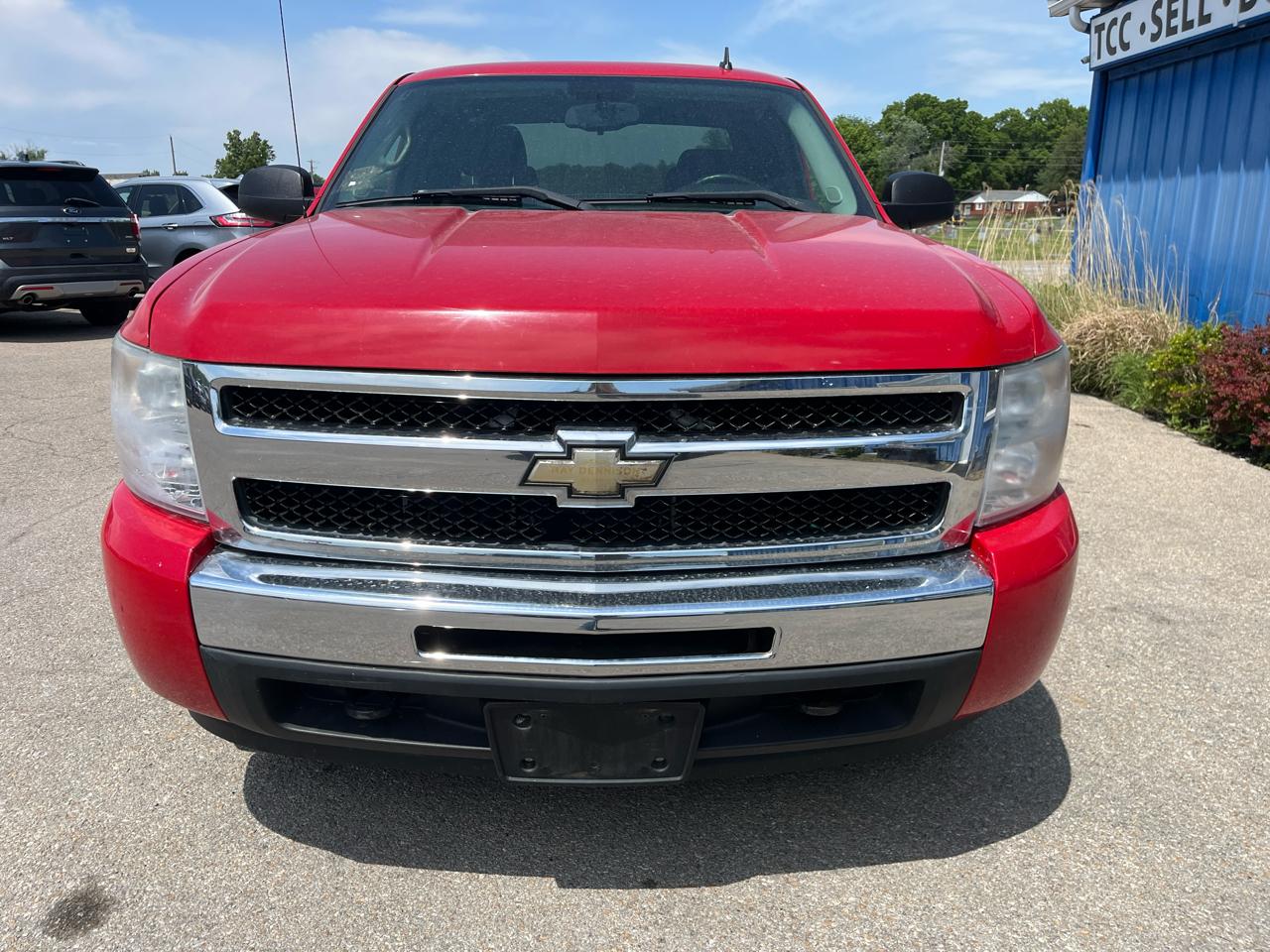 Chevrolet Silverado 1500 4WD Ext Cab 143.5" LT 2010