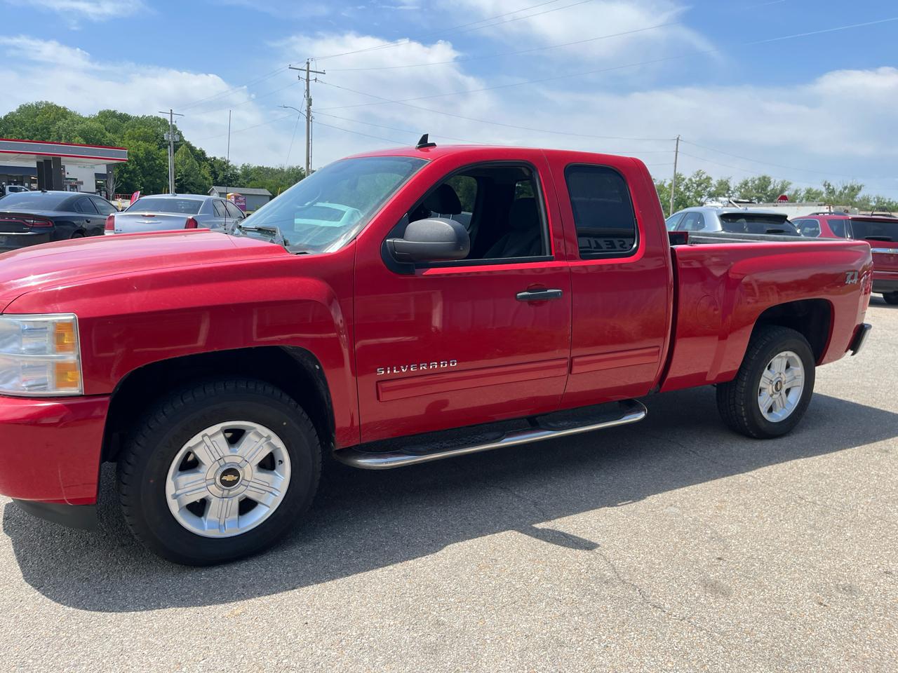 Chevrolet Silverado 1500 4WD Ext Cab 143.5" LT 2010